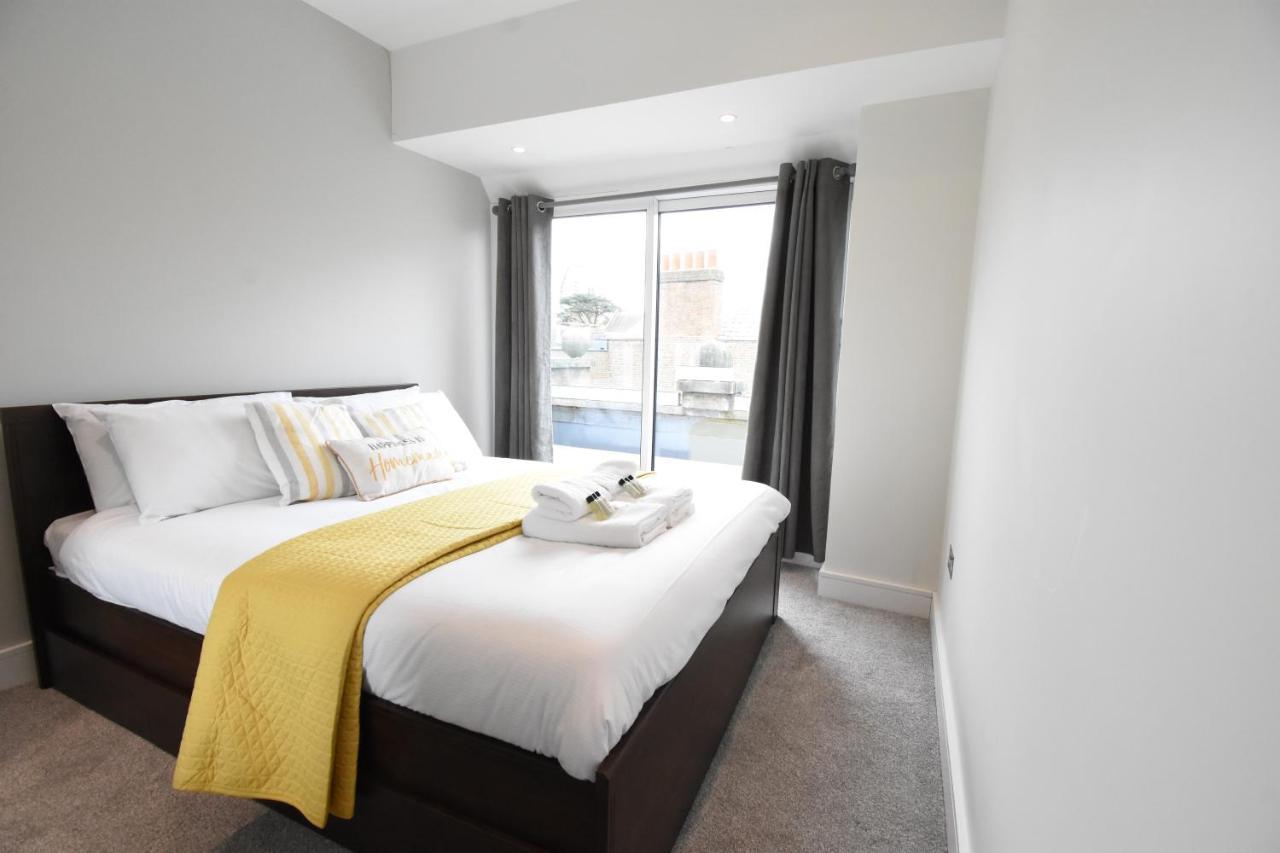Northside Apartments Ealing Londra Exterior foto