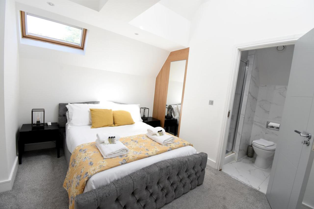 Northside Apartments Ealing Londra Exterior foto