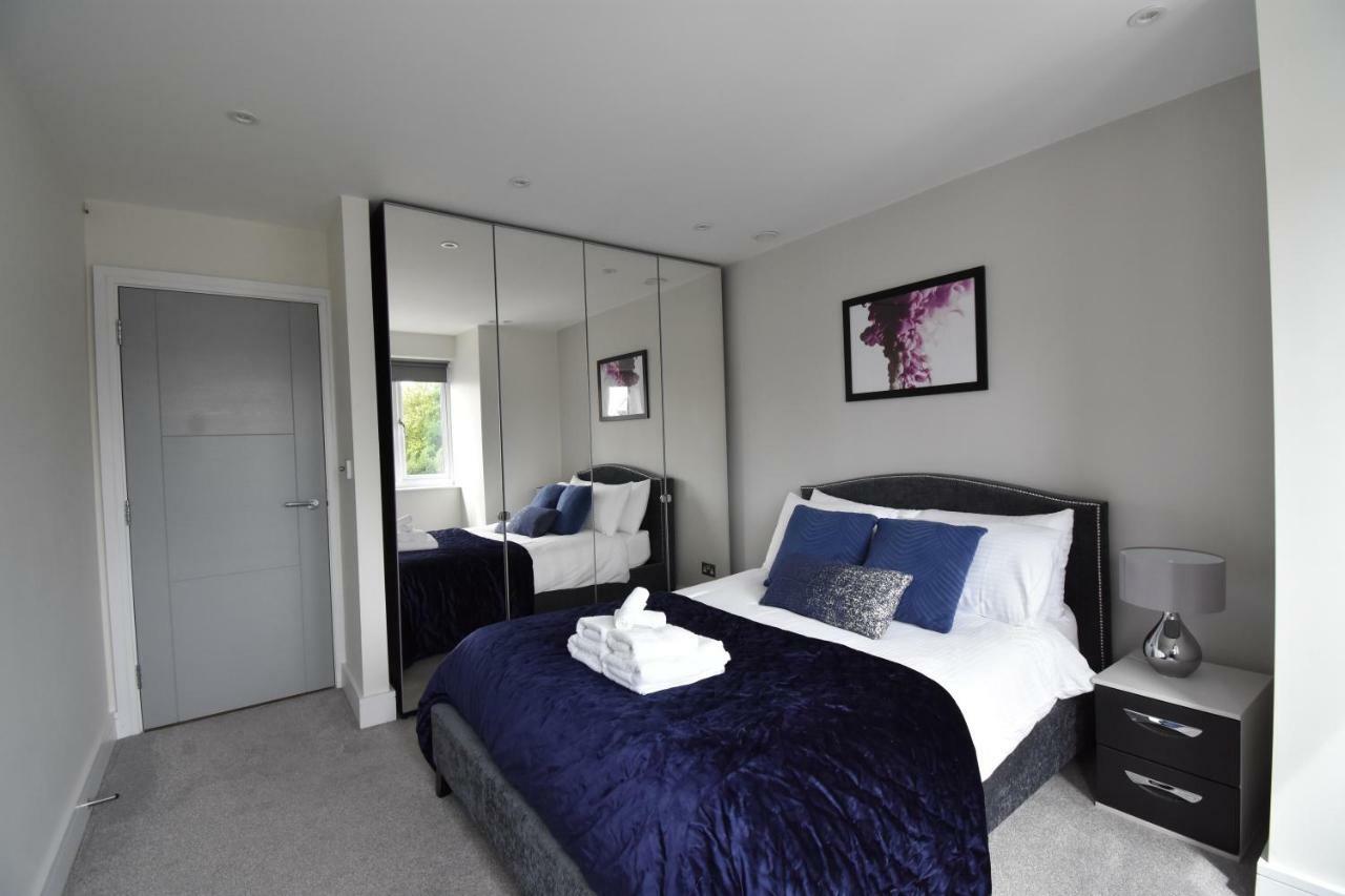 Northside Apartments Ealing Londra Exterior foto