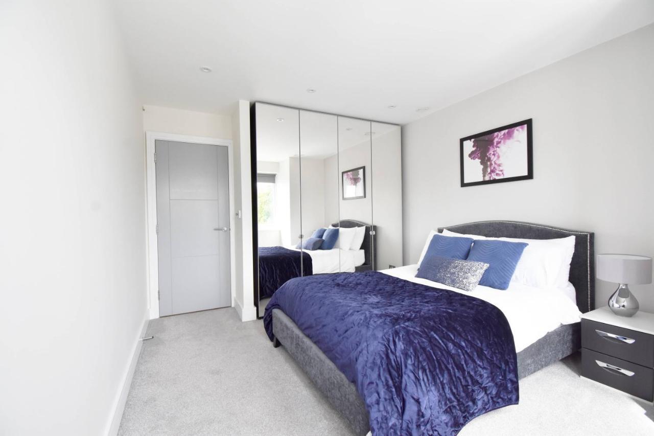 Northside Apartments Ealing Londra Exterior foto